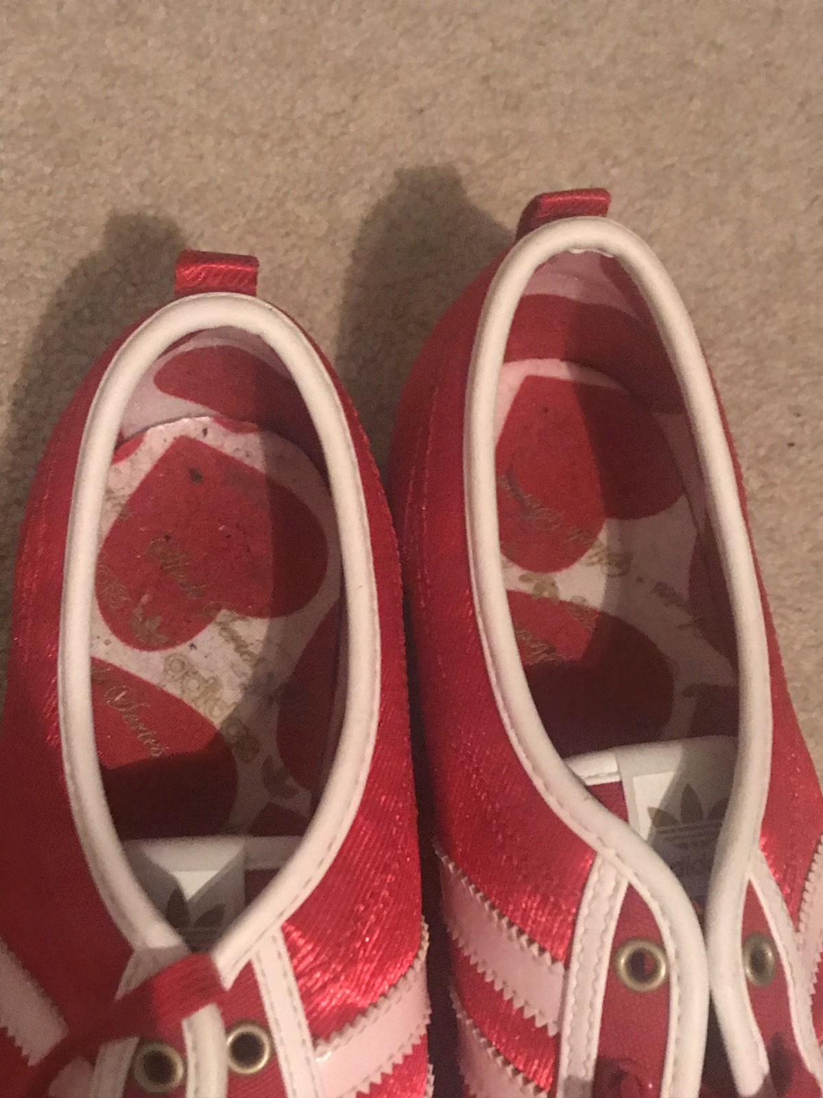 Adidas Sleek Series en Satin Rouge Femme Femme Rouge Baskets Taille UK 6/EU 39.5 - seulement porté une fois ea21ff Adidas Sleek Series en Satin Rouge Femme Femme Rouge Baskets Taille UK 6/EU 39.5 - seulement porté une fois ea21ff