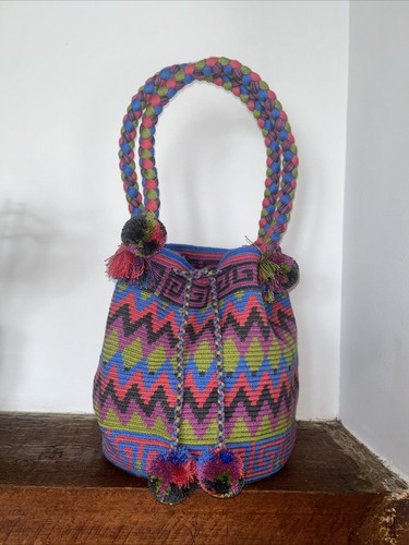 Authentic 100% Wayuu Mochila Colombian Bag Large Size fall colors Short Strap - Picture 2 of 8