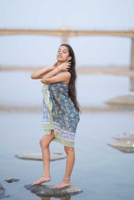 Blue color block print dupatta high quality cotton sarong, bagru print pario