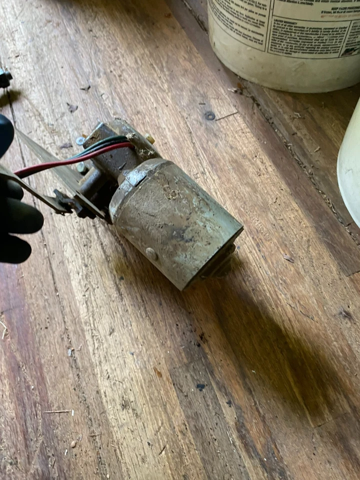 1970 年? 福特? 美国博世 WWC 挡风玻璃雨刮器电机使用未经测试的道奇? F600? — 第 4/4 张图片