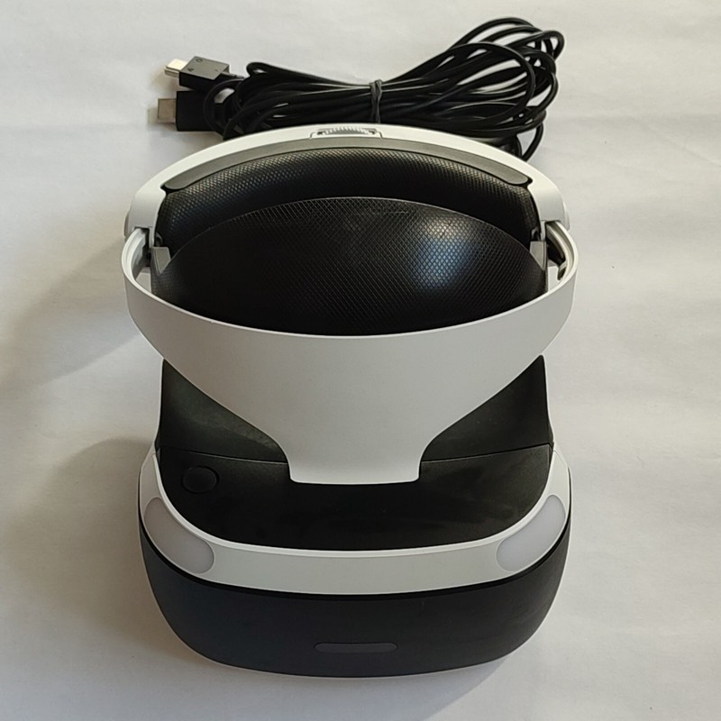 Sony Playstation PS4 VR V2 Headset V2 Only  *Cleaned*