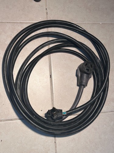 25' 30 Amp RV Extension Cord TT-30P to TT-30R Heavy Duty Camper Power Cord AS-IS