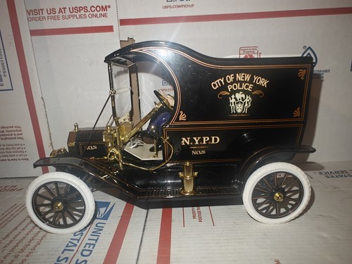 1:16 1912 Ford Model T Delivery Truck NYPD. Gearbox. - Picture 4 of 7