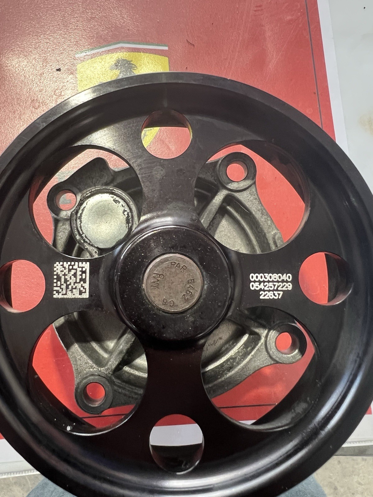 Ferrari 488 california t water pump complete 918319 285582 308040