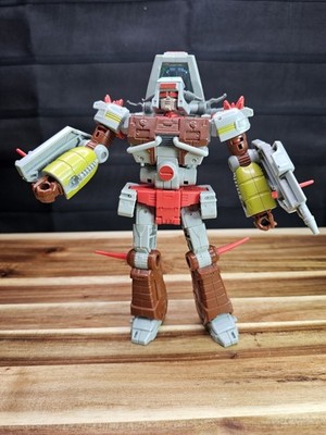 Transformers Studio Series 86 JUNKHEAP action figure missing wheels