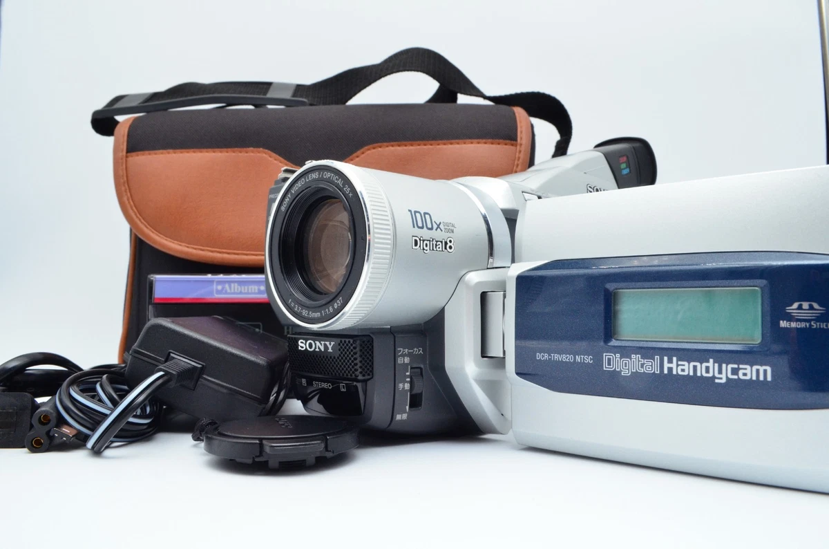 Preços baixos em Câmeras de vídeo digital 8 Sony Handycam 450x