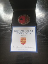 Jersey £5 Remebrance Poppy Coin 2017 Cupro Nickel With 24 Gold Plate Boxed