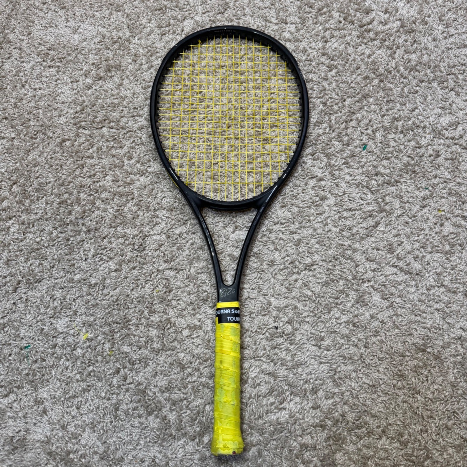 Wilson Pro Staff RF97 Roger Federer Autograph V11 Tennis Racket 4 1/4"