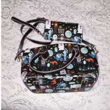 Tote and wallet set inspired by Disney haunte...