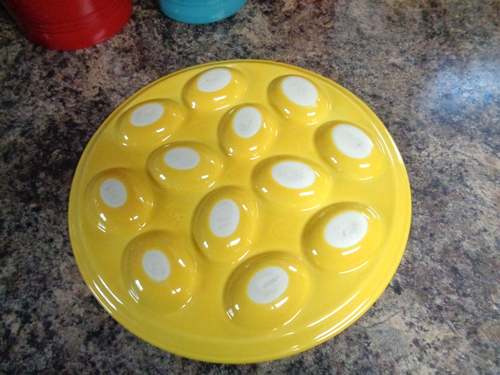 FIESTA WARE HLC USA Deviled Egg 13" Plate ~ SUNFLOWER YELLOW - Picture 3 of 8