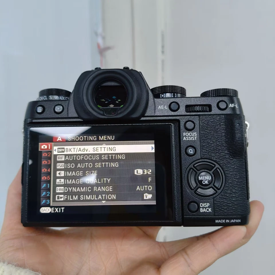 Fujifilm X-T1 16.3MP Mirrorless Digital Camera Body Only - English Language - Image 4 of 4