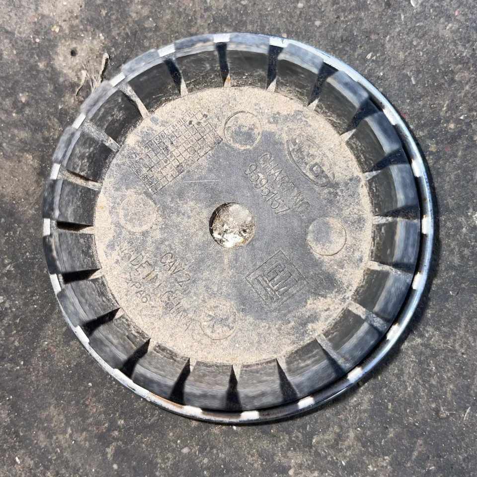 Центральный колпак колеса Buick LaCrosse Allure Regal Lucerne номер детали 9595157 - Изображение 4 из 4