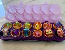 Hatchimals CollEGGtibles 10-Pack Mixed Lot Mini Figures w/ Egg Carton Case