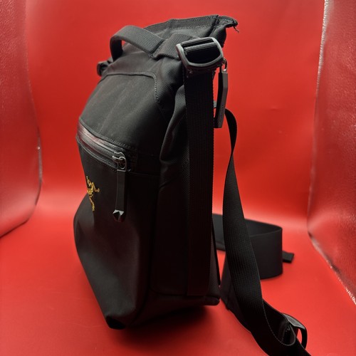 Bolso de Hombro Arcteryx Arro 8 Vigas Negras Raro - Imagen 4 de 12