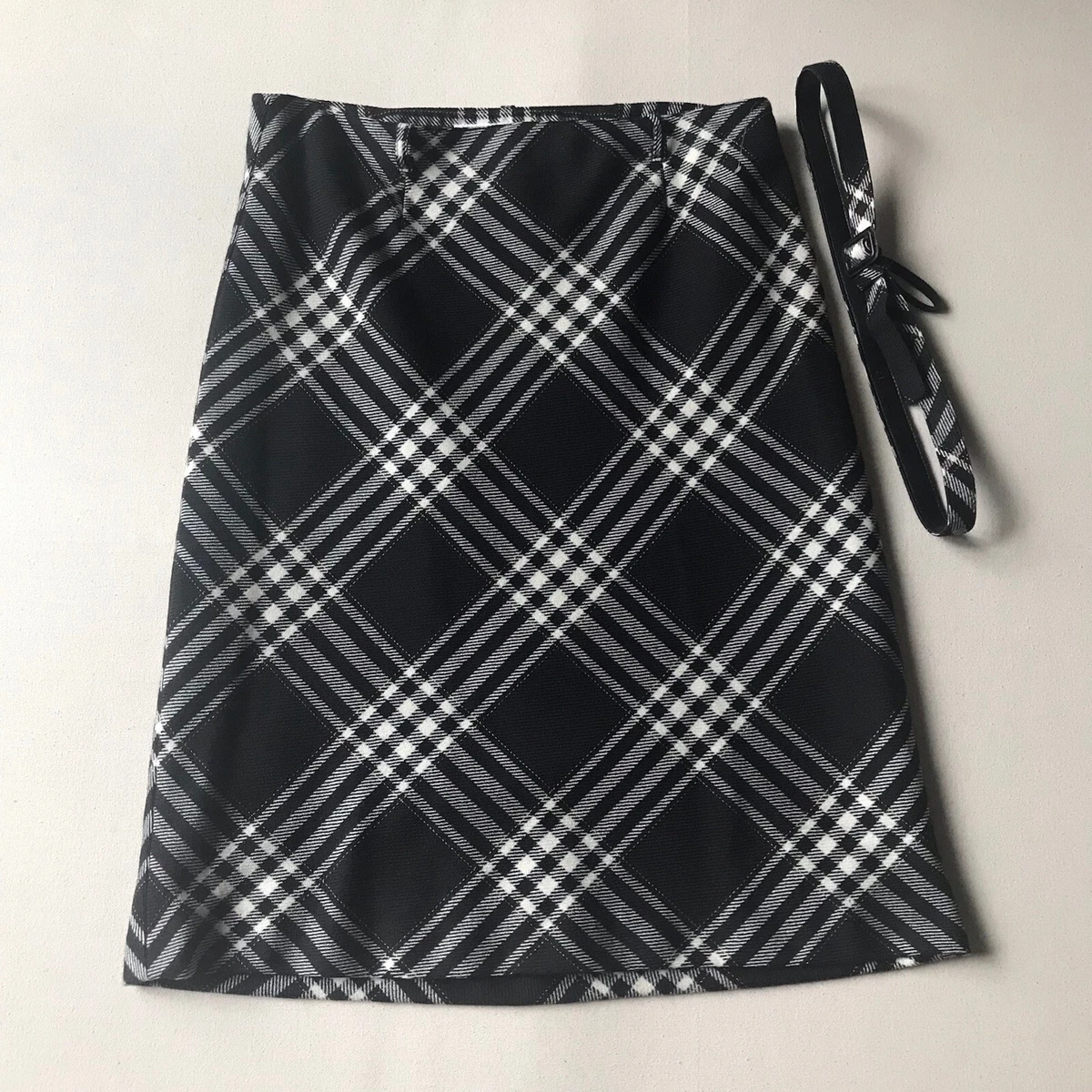 Black and white hot sale plaid wool skirt