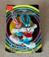 TINY TOONS ADVENTURES Nightlight (1991 Street Kids Toys) -- On Card / Unopened