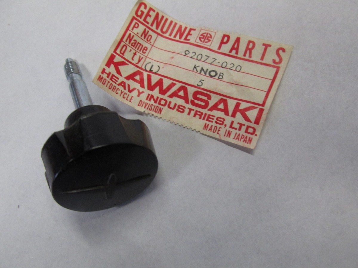 Kawasaki NOS NEW 92077-020 Knob S1 S2 KH KH250 Mach II Mach