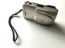 Olympus Camedia C-990 Zoom 2.1MP Compact Digital Camera Silver SPARES/REPAIR