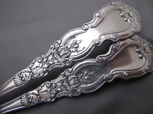 TWO Gorham IMPERIAL CHRYSANTHEMUM (1895) DESSERT / OVAL SOUP SPOONS-7 1/2 In - Picture 5 of 5