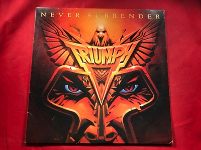 Z-47 TRIUMPH Never Surrender ....... 1983 ....... AFL1-4382 - REDORD - ROCK