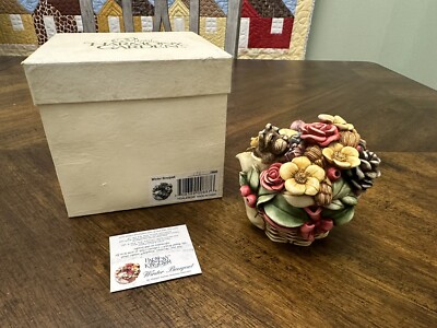 Harmony Kingdom Lord Byron's Harmony Garden ''WINTER BOUQUET'' Trinket 1561/3600