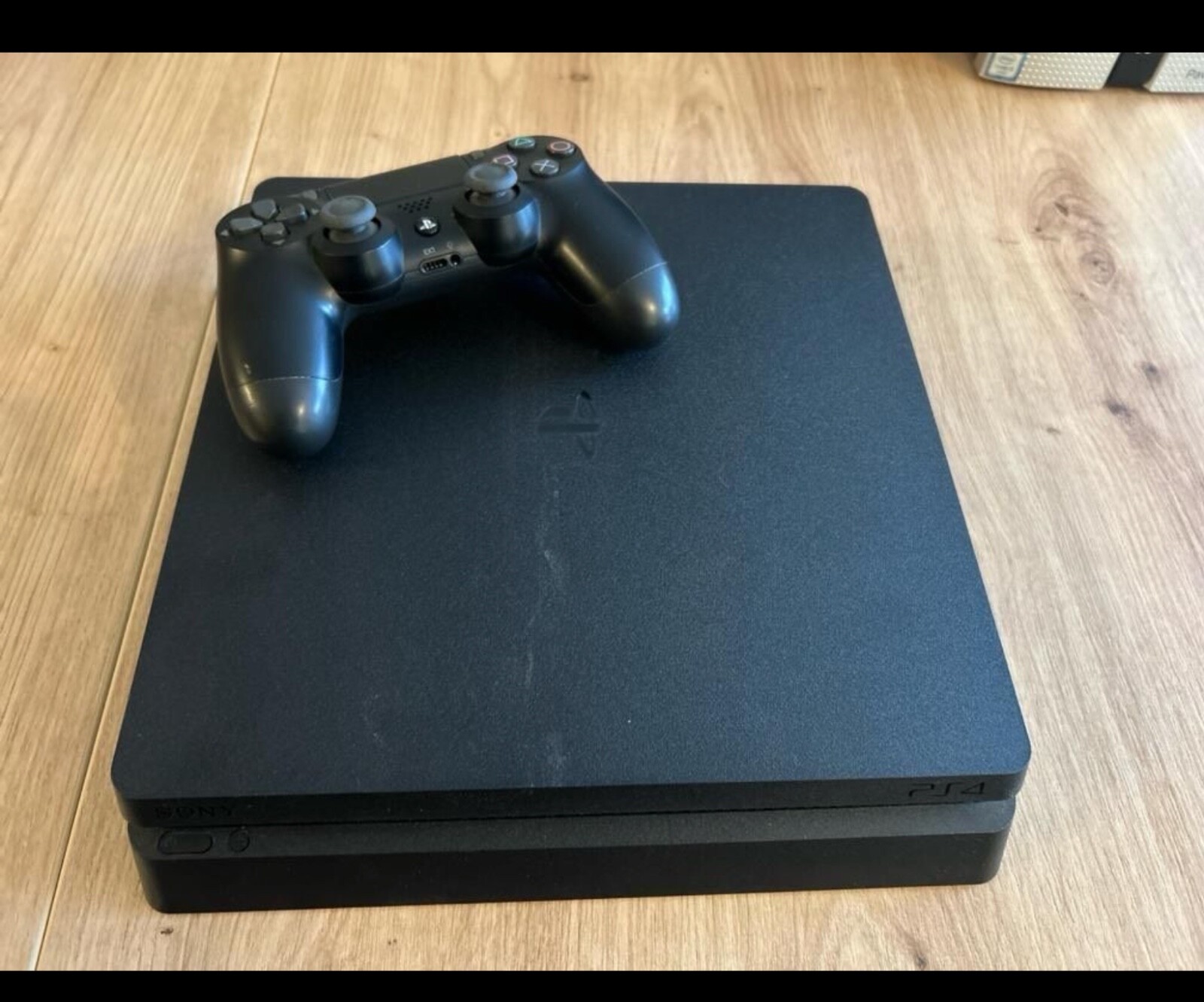 Sony PlayStation 4 500GB Spielkonsole - Schwarz (CUH-1004A) online 