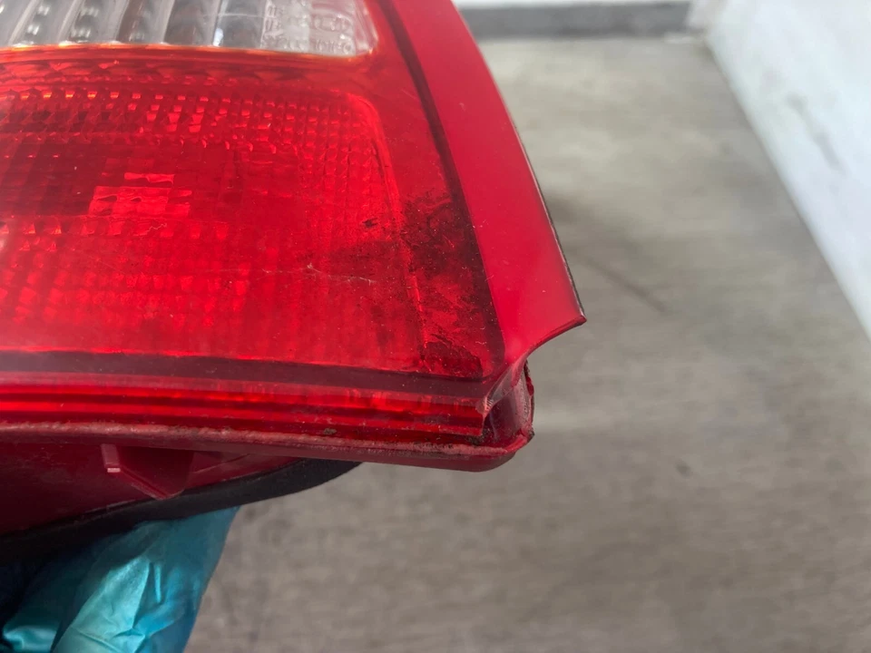 Jaguar X-Type 2007 pasajero y lado del conductor par de luces traseras Foto 4 de 4