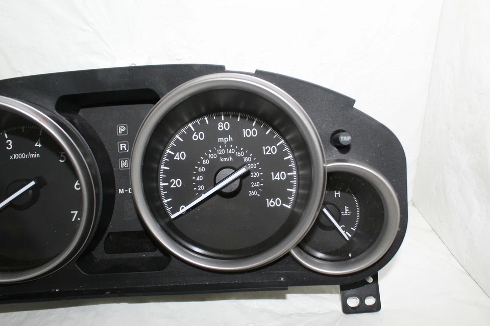 Cuadro de instrumentos velocímetro panel de instrumentos Mazda 2011-2013 6 indicadores 79.978 millas Foto 4 de 4