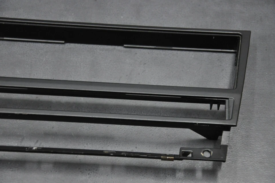 Carrello Funzionale BMW 5er E39 Consolle Centrale Telaio Alloggiamento - Immagine 3 di 4