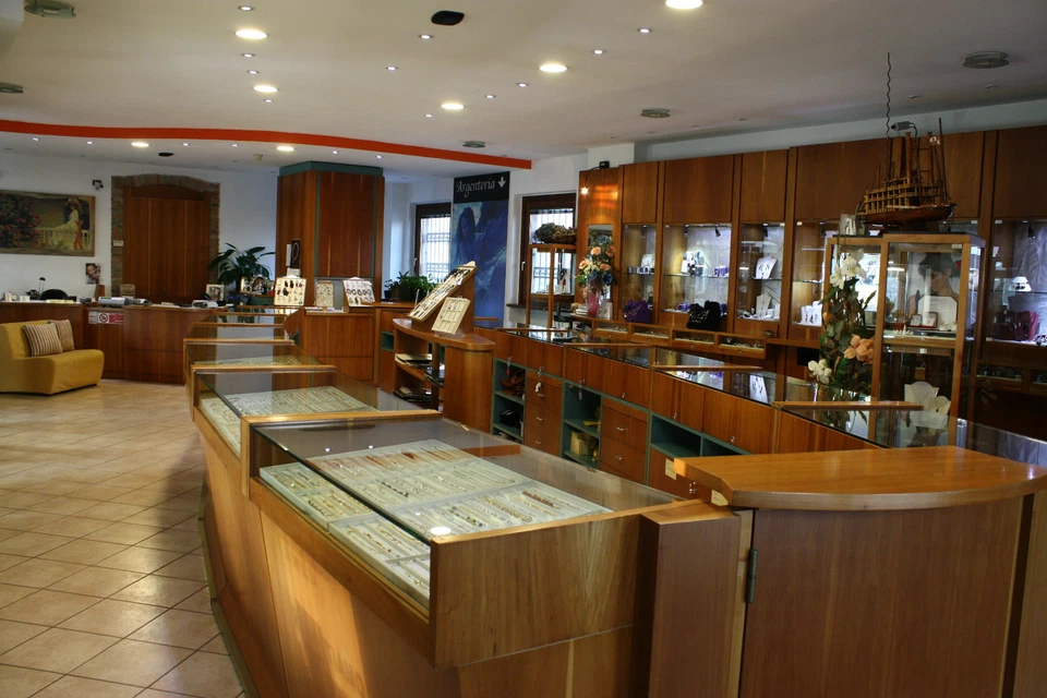 MEDALLA MILAGROSA ORO BLANCO 18K SÓLIDO VIRGEN MARÍA MADONNA 9x12mm HECHA EN ITALIA Foto 4 de 4