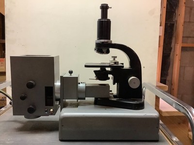 Ernst Leitz Wetzlar Germany Lampenhaus 250