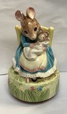 schmid beatrix potter Mrs Mouse Musical Figure  READ