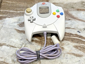 SEGA Dreamcast w/ Controllers & VMU's - MODED - Noctua Fan, Battery, and LED!
