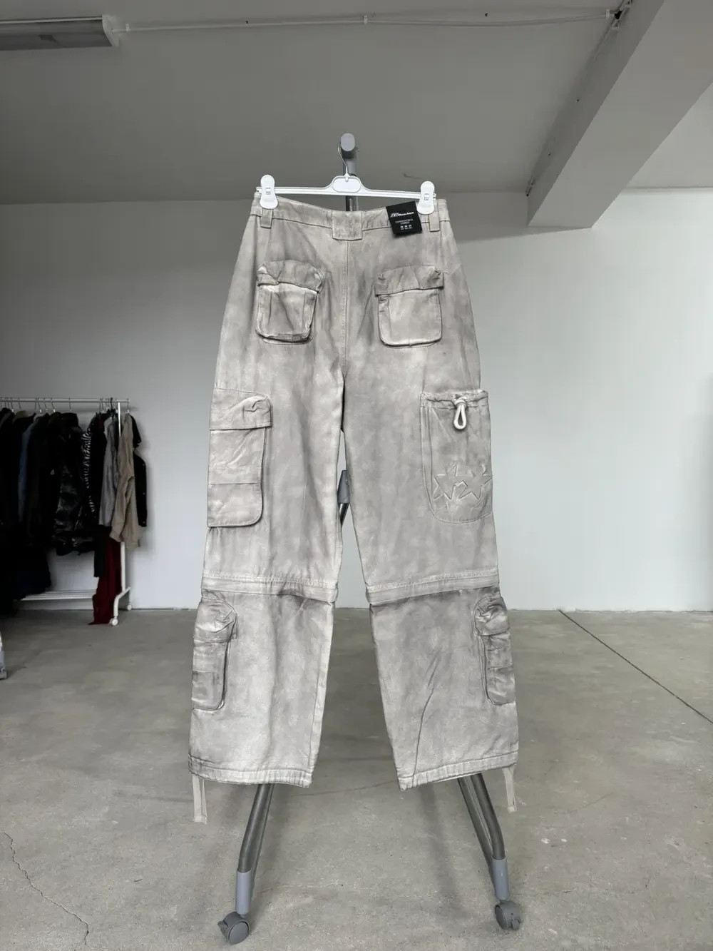 Twojeys x Zara Star Relaxed Oversize Cargo Pants Multipocket image 9