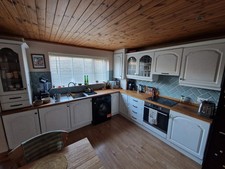 Kitchen Units Off White And Oak Effect
