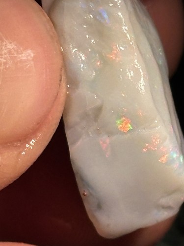 25.9ct🤯Australian Opal- Mintabie - Picture 3 of 23