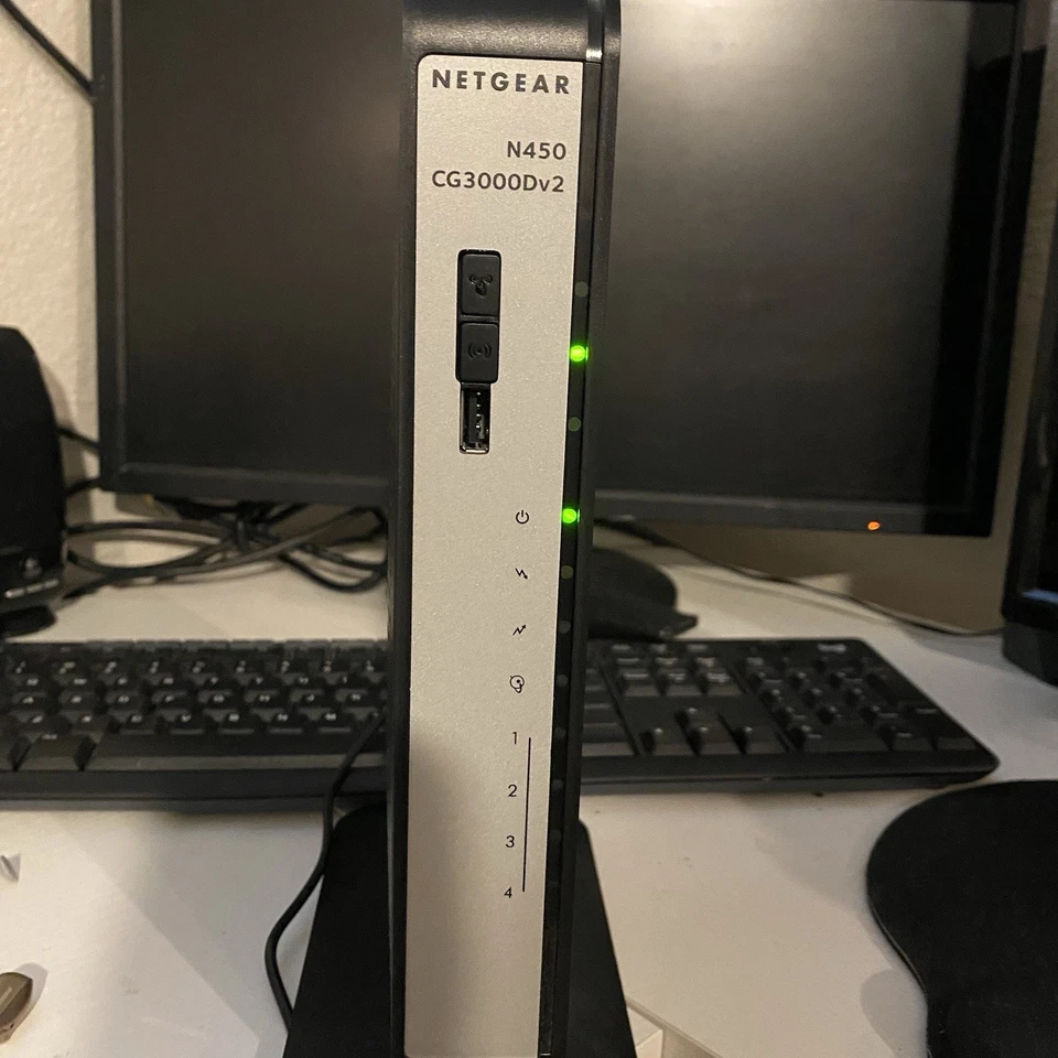 NETGEAR N450 CG3000Dv2 DOCSIS 3.0 WiFi Cable Modem Router Comcast Xfinity Cox - Image 3 of 4