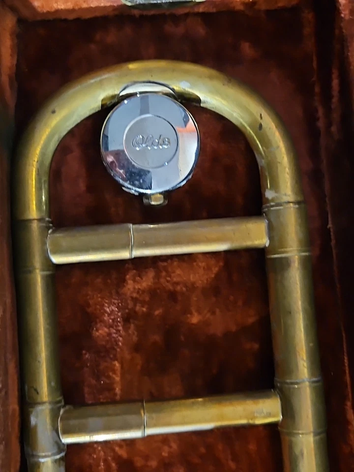 Olds Ambassador 322231 Nº de serie Trombón vintage 1958 con estuche y boquilla Foto 2 de 4