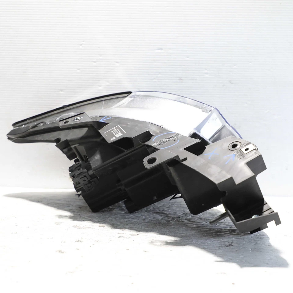 Оригинальная левосторонняя фара в сборе со светодиодным прожектором для Mazda CX9 2016-2023 годов выпуска - Изображение 4 из 4