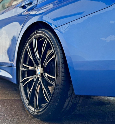 4x BMW M Felgen 624 Doppelspeiche 20'' bicolor(schwarz/silber) mit Pirelli P Zero