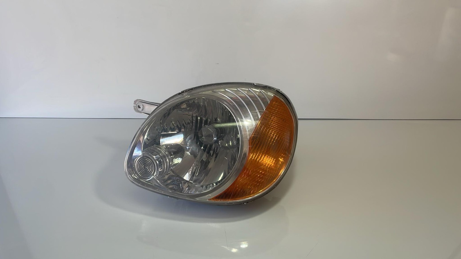 FARO ANTERIORE SINISTRO PER HYUNDAI Atos Prime 9210106 (99>03)