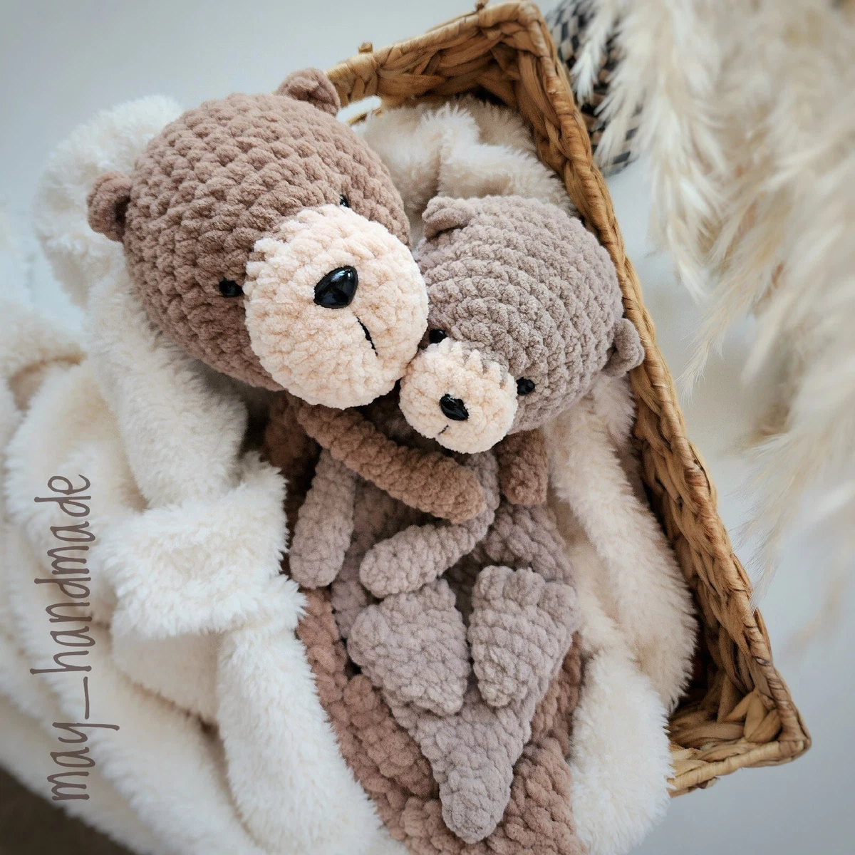 Otter top baby blanket