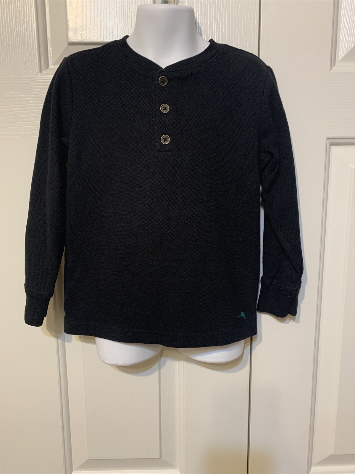 Boys Small 5/6 Tommy Bahama Kids Black Long Sleeve 3-Button Thermal Henley