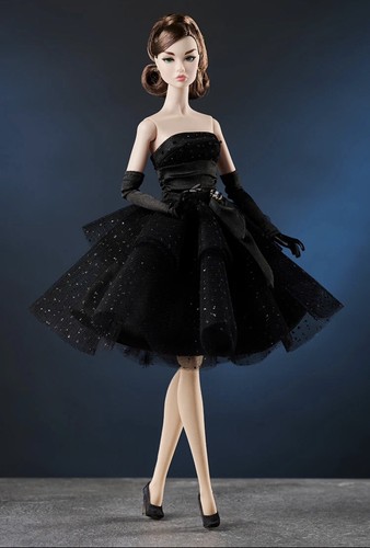 Integrity Toys Poppy Parker When in Paris Mini Gift set Dressed Doll NRFB