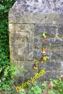 Foto 6x4 Benchmark auf Strebepfeiler Christi Kirche Lesehordnung Umfrage c2014
