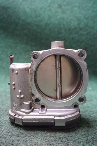 2015 DODGE RAM 1500 3.6L THROTTLE BODY OEM 05184349AC 128,875 MILES - Picture 3 of 7