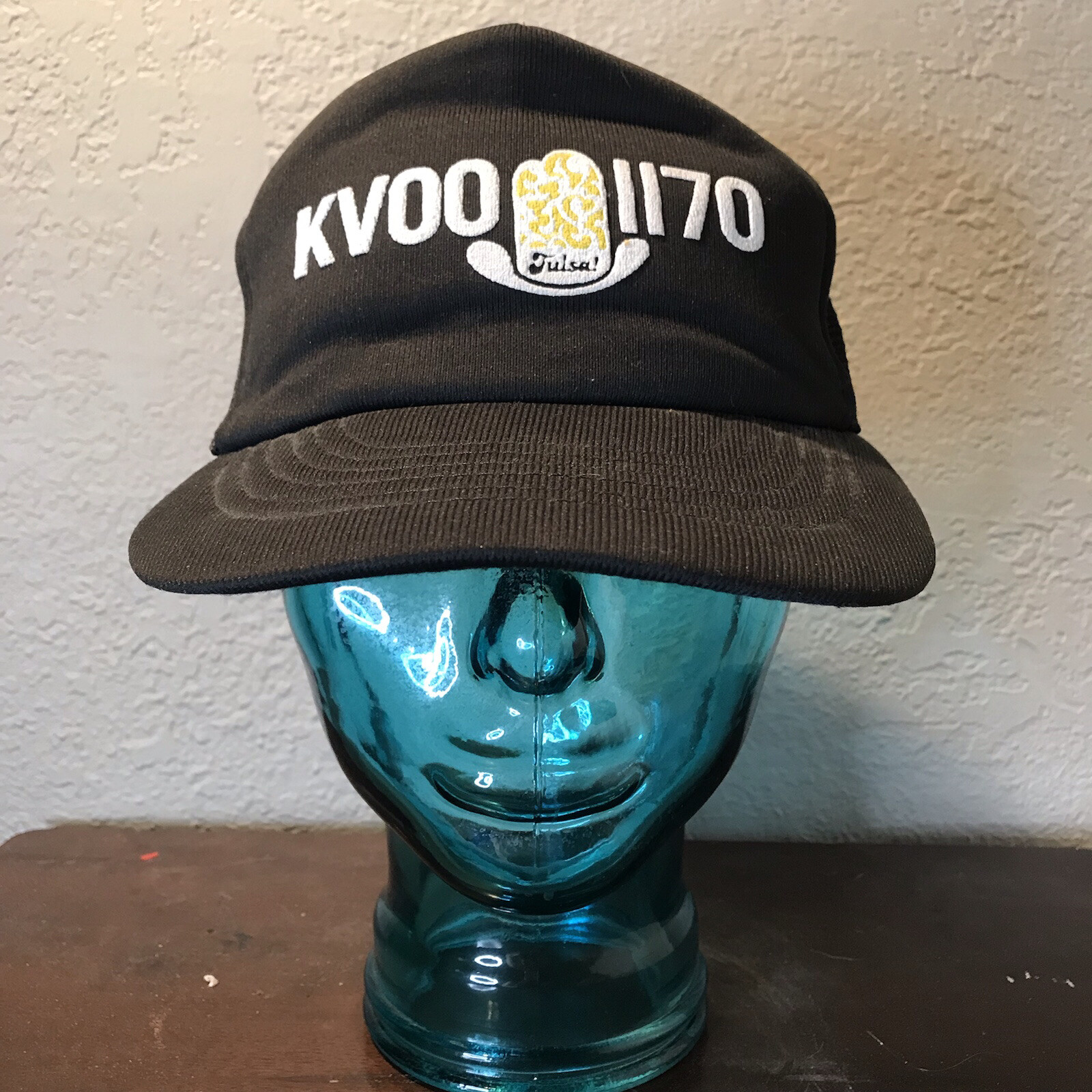 KVOO Tulsa 1170 Mesh Trucker Hat Black VTG 80s