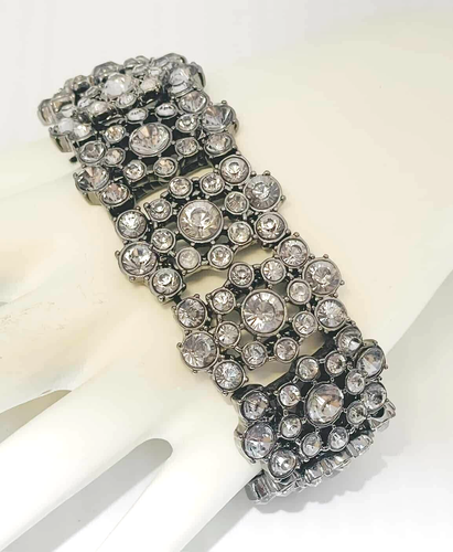 VTG Sparkling Rhinestones Smoky Grey Stretch Bracelet Art Deco Style Runway 7.5" - Picture 4 of 10