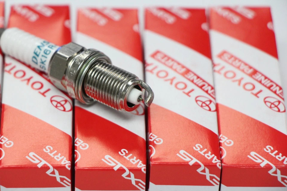 4Pcs Iridium Spark Plugs OEM 90919-01259 for ES300h NX300h Avalon Camry RAV4 NEW