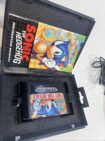 SEGA GENESIS MODEL 1601 16 BIT GAME CONSOLE BUNDLE + CONTROLLER CABLES &11 GAMES